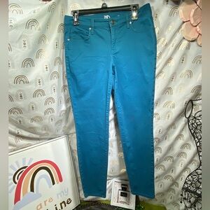 New Directions Vibrant Blue Skinny Jeans